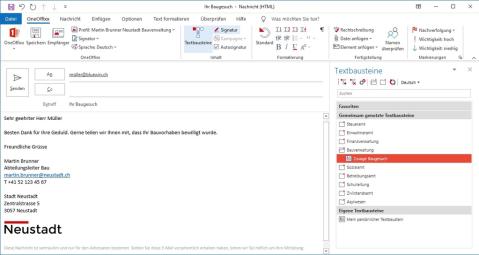 Die OneOffixx-Registerkarte in Outlook mit geöffnetem Textbaustein-Bereich